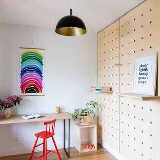 Design ideas for a contemporary kids' room in Melbourne.