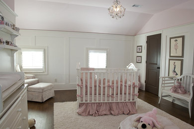 アトランタにあるおしゃれな赤ちゃん部屋の写真