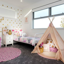 Contemporain Chambre d'Enfant Pink & Gold Girl's Room