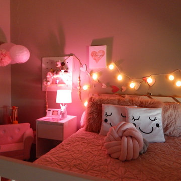 Pink and Modern Bedroom