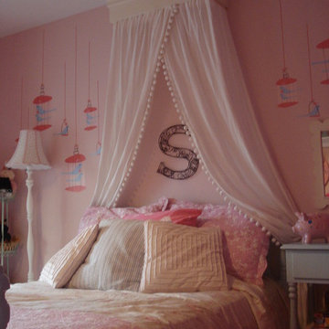 Pink girl's room