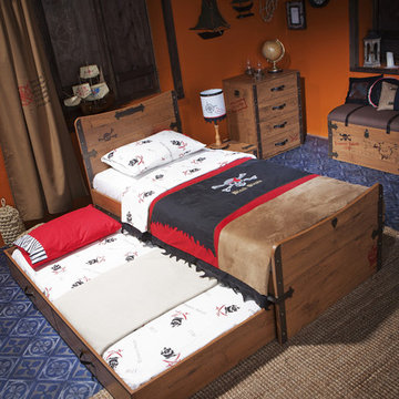 Pirate ship bedroom