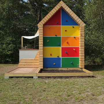 Playhouse Gable End