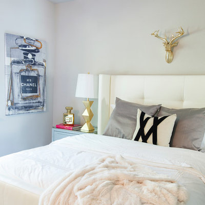 Kids' room - contemporary girl kids' room idea in Austin