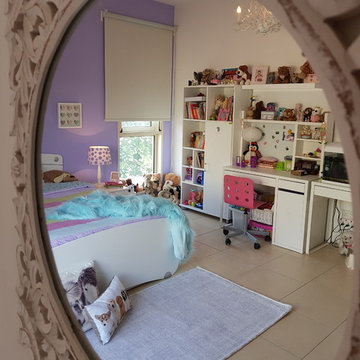 Purple purple lady's room