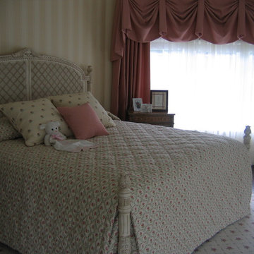Quilted Coverlet, Decorative Throw Pillows, French Pick-up Swags over Draperies