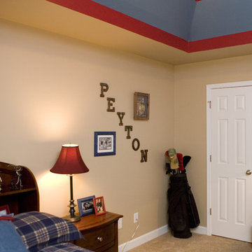 Red and Blue Teenage Boys Bedroom