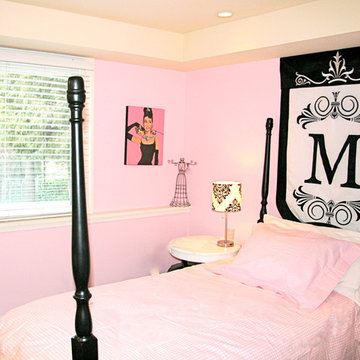 Shabby chic girl bedroom
