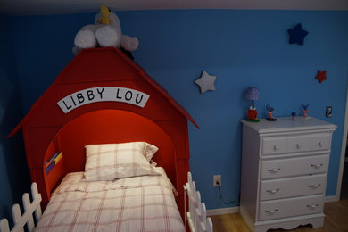 ミネアポリスにあるトラディショナルスタイルのおしゃれな子供部屋の写真
