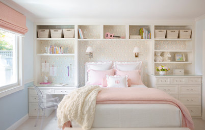 Gorgeous Bedroom for a Girl to Grow Into