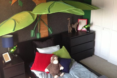 Inspiration for a contemporary kids' room remodel in Atlanta