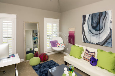 Mid-sized eclectic girl carpeted and gray floor kids' room photo in Dallas with gray walls