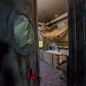 The Breakers House  - Pirate's Lair Bedroom
