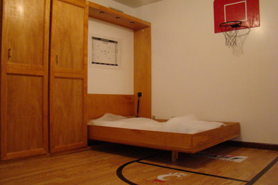 Photo of a bohemian kids' bedroom in Cincinnati.