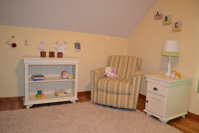 Example of a classic kids' room design in Minneapolis