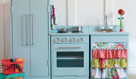 How to Make an Enchanting Kids' Play Kitchen