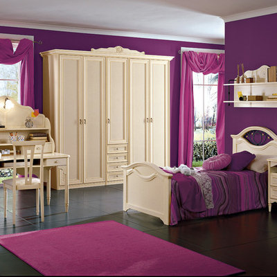 Elegant kids' bedroom photo in New York