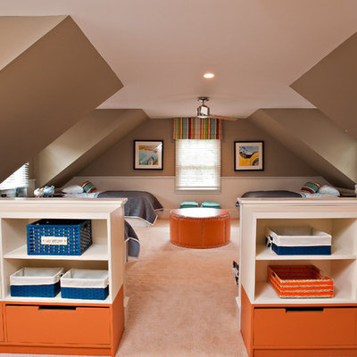 Inspiration for a transitional boy kids' room remodel in Philadelphia with brown walls