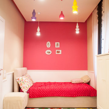 young girls' bedroom - FI Apartment