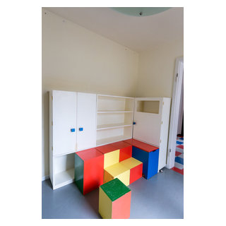 Bauhaus - Haus am Horn (Weimar) - Minimalistisch - Kinderzimmer - Berlin -  von Kate Jordan Photo | Houzz