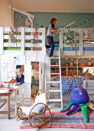 Skandinavisch Kinderzimmer by OPEN RUUM