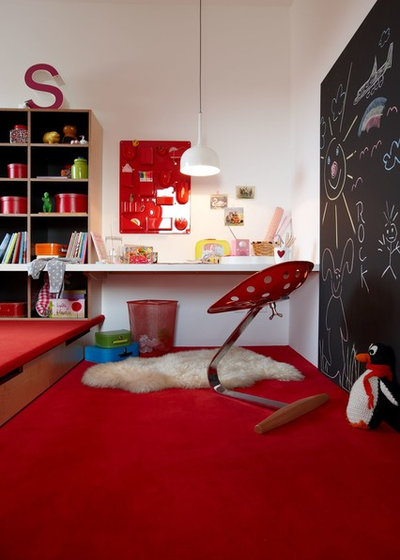 Modern Kinderzimmer by Burkhard Heß