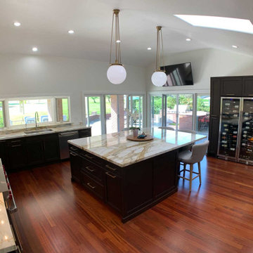 161 – Laguna Niguel - Transitional design-build two color kitchen remodel