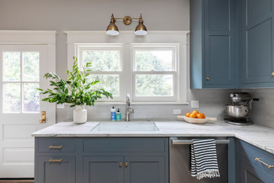 Transitional kitchen photo in Portland