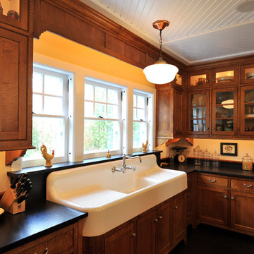 1915 Colonial Revival Addition