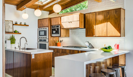 New This Week: 3 Modern Kitchens That Rock Warm Wood Cabinets