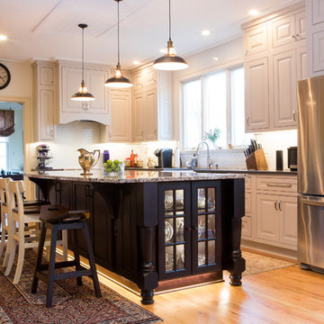 1st Place – Small Kitchen – Carefree Kitchens, Inc.