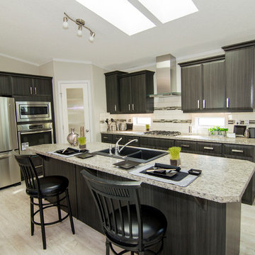 2015 Modern Manufactured Home Triple M Housing