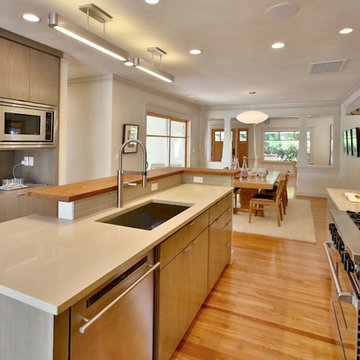 2107 NE REGENTS DR, PORTLAND OR