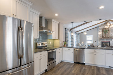 Example of a transitional kitchen design in Grand Rapids