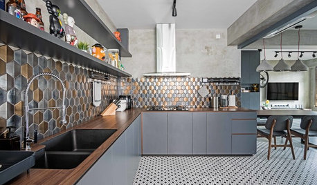 Kitchen Tour: Cookspace Puts a Glam Spin on Industrial Style