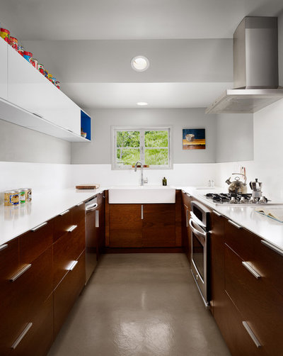 Contemporary Kitchen by Clayton&Little Architects