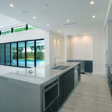 4011 Bayview