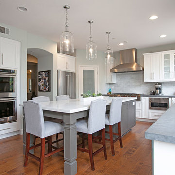 Two Toned Kitchen Remodel with Quartz Countertop