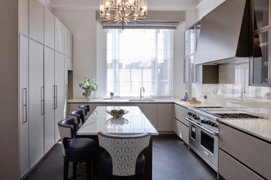 Design ideas for a contemporary kitchen in London.