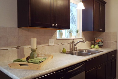 This is an example of a classic kitchen in Boise.