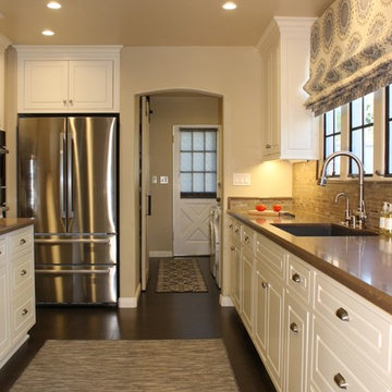 A 1931 Tudor kitchen updated in style