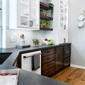 A 1990's Kitchen Gets a Modern Refresh