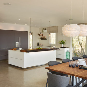 A bulthaup b3 kitchen in a Lakeside home