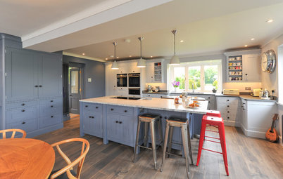 Kitchen of the Week: Colourful Curving Cabinetry in a Sussex Kitchen