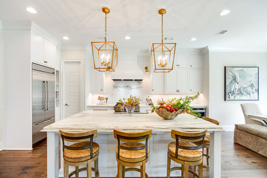 Inspiration for a timeless kitchen remodel in Birmingham