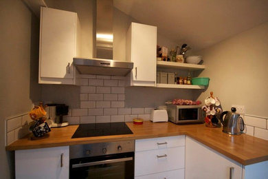 Design ideas for a contemporary kitchen in Manchester.