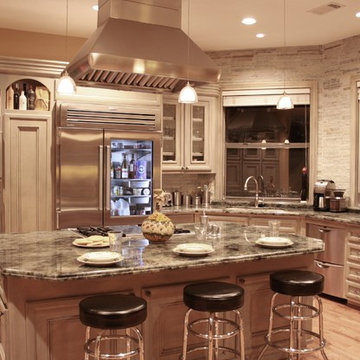 A Kitchen Designed for Entertaining
