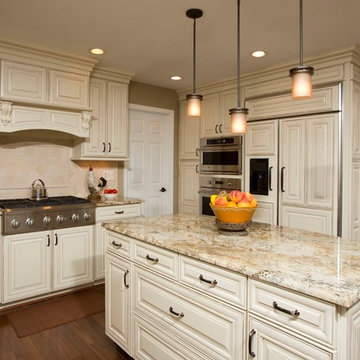 A Kitchen Designed for Family Gathering