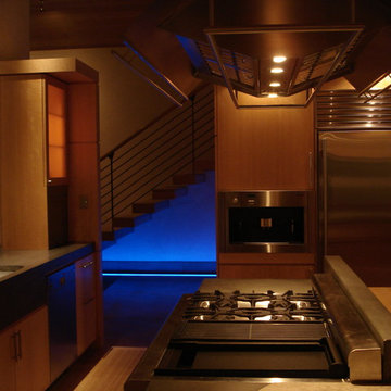 A little color for the kitchen