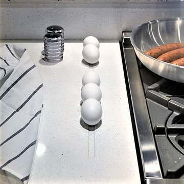 A True Breakfast Bar: Egg Divot in Counter